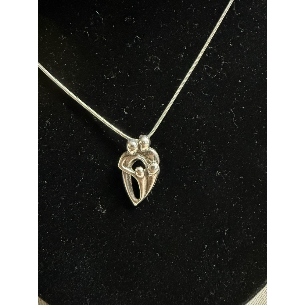 C Sydney Smith 925 Sterling Silver Family Pendant Necklace 22" Chain Estate